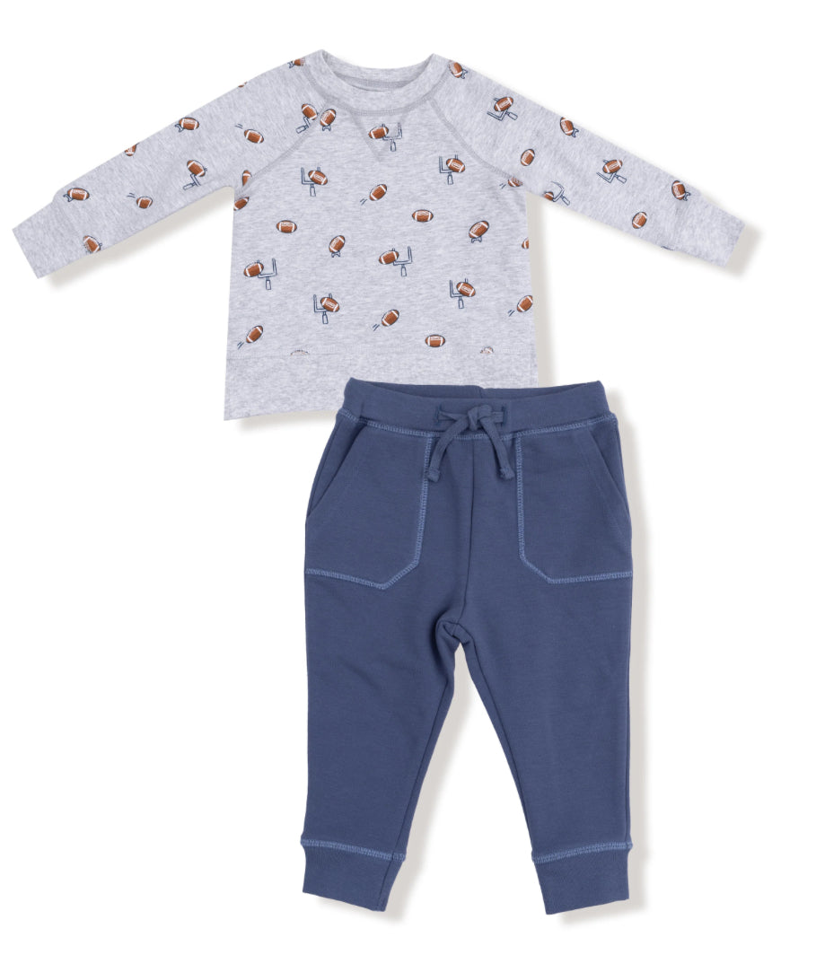 Football Field Goal
Raglan Sweatshirt and Jogger Set