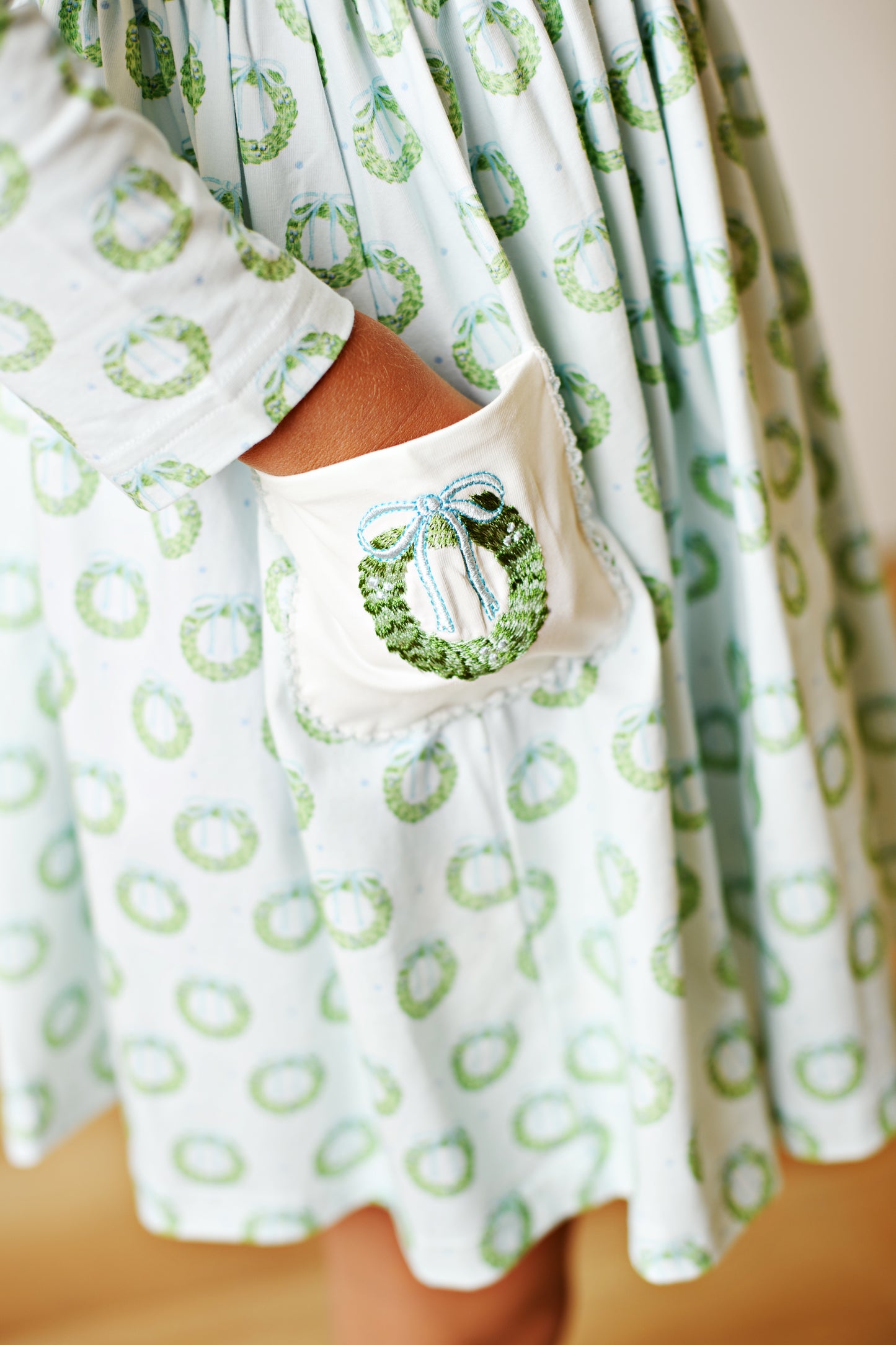 Wreath Embroidery Pocket Dress