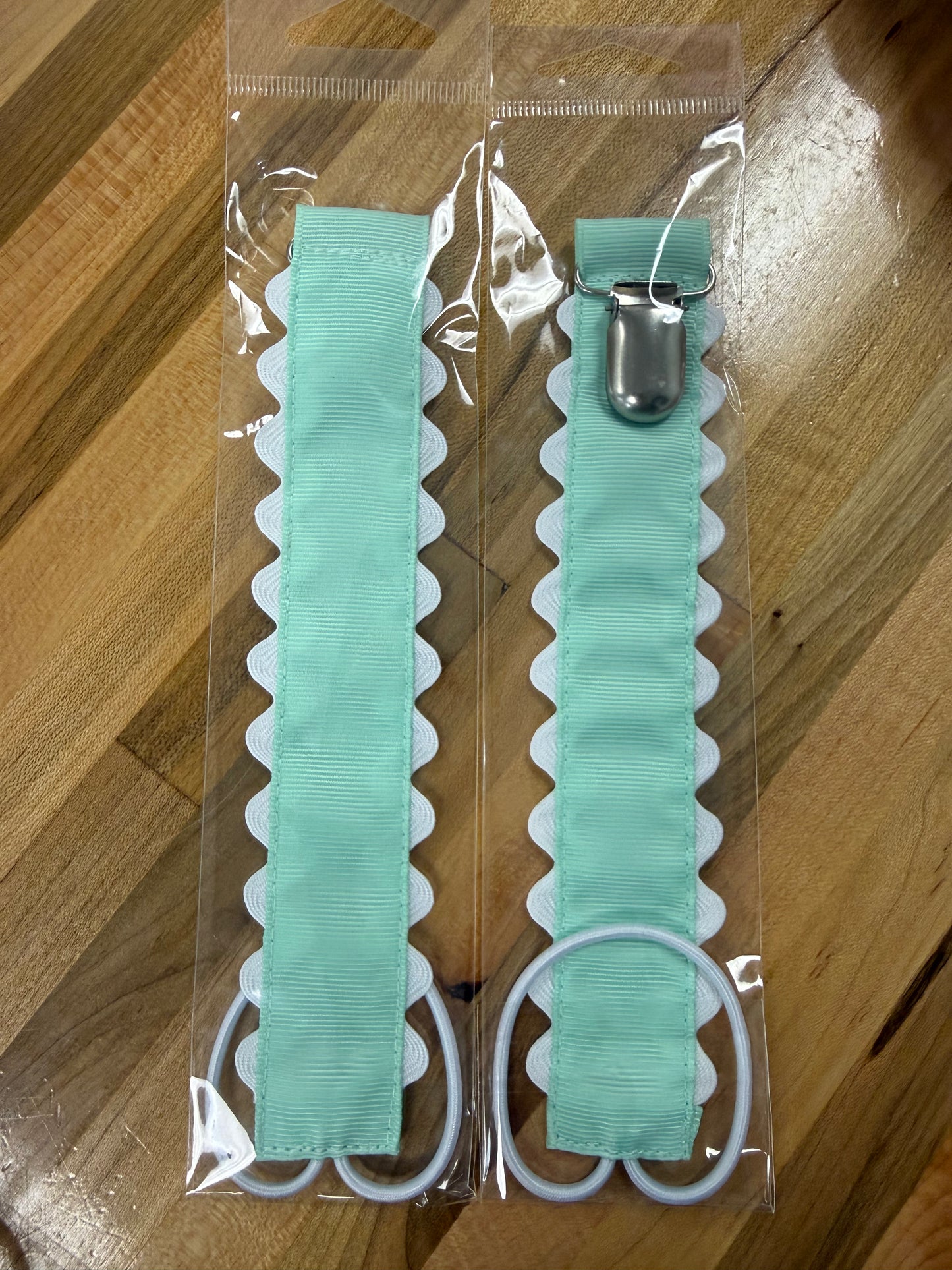 Mint Green scalloped pacifier holder with metal clip
