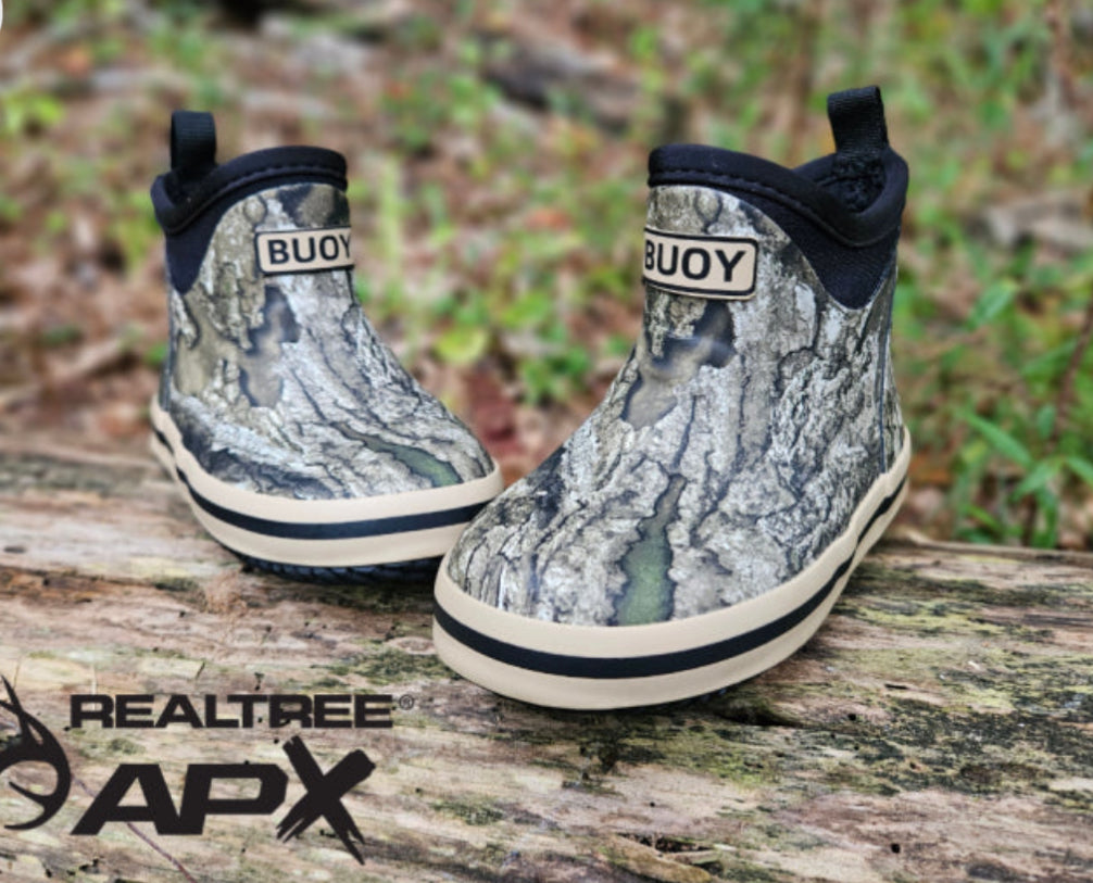 Realtree APX boots