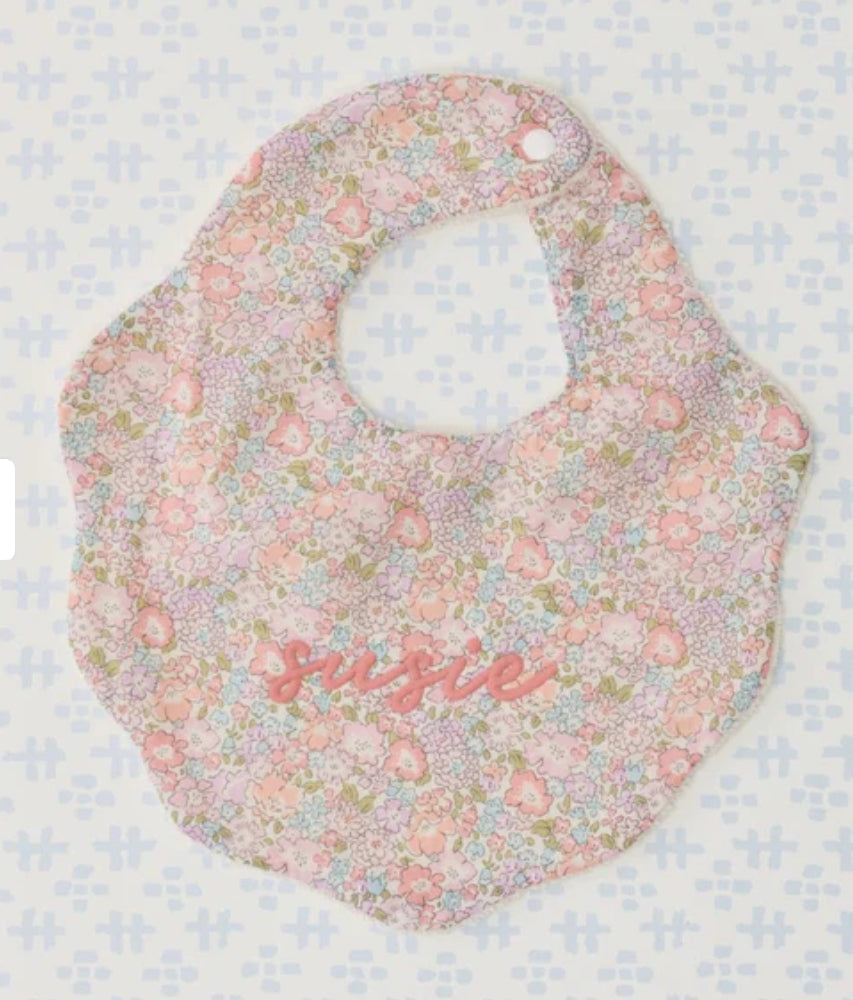 Scallop Bib - Michelle