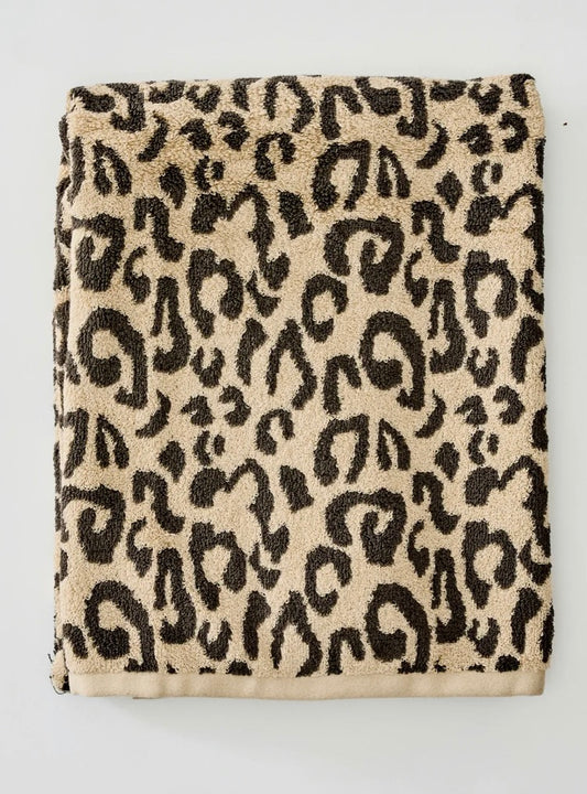 Leopard Bath Towel