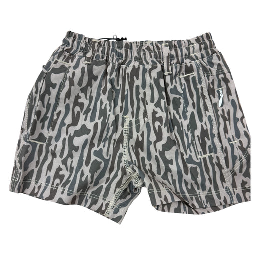 Camouflage-patterned athletic shorts - retro camo