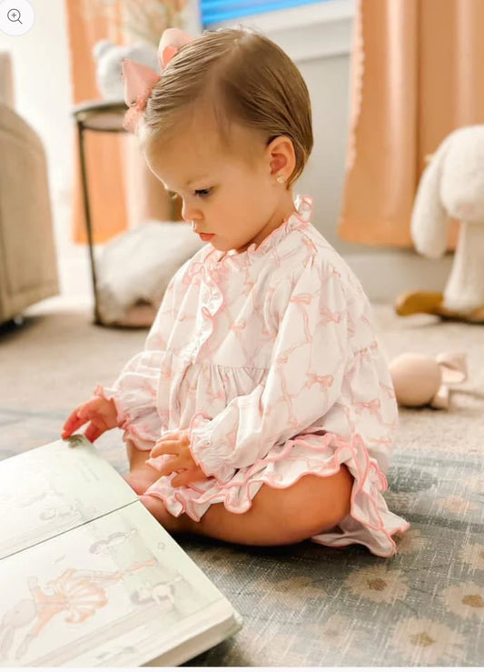 Blushing Bow Night Gown