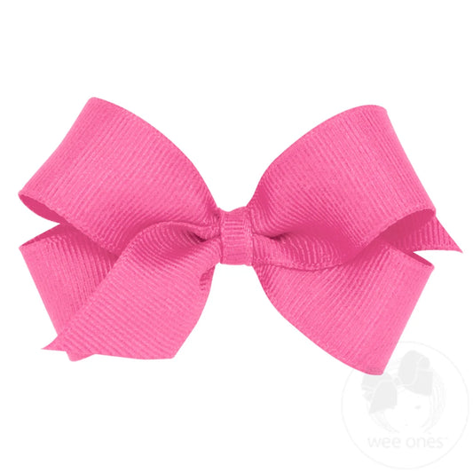 Mini bow in hot pink color 