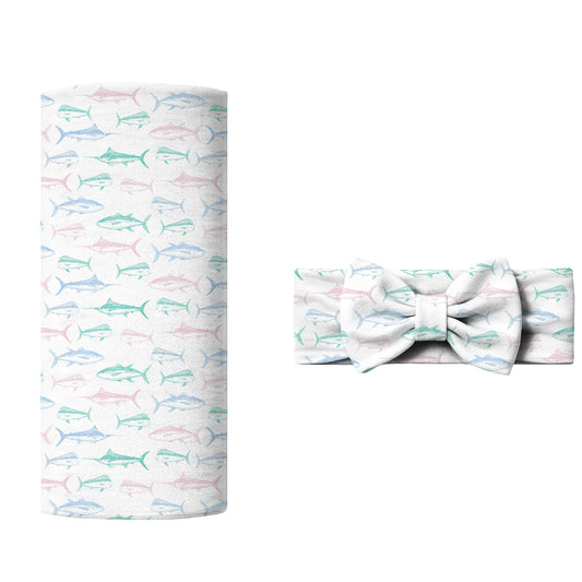Bamboo bow and matching swaddle blanket with pink fish pattern 